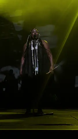 Thandiswa Mazwai covers Stimela by Hugh Masekela. ❤️#stimela #hughmasekela #thandiswamazwai 