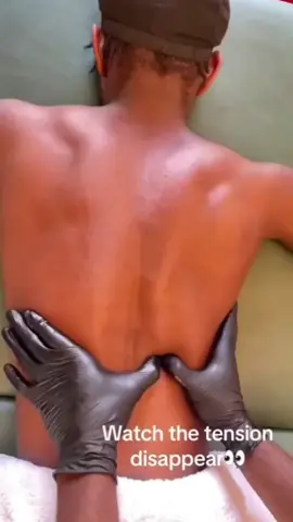 Treatment from home — no movement needed! 🏠✨ Enjoy professional massage therapy and recovery in your comfort zone. Follow @backpaintransformation for more! Via proflexmassage #massage #rehab #painrelief #sportsmassage #physiotherapy #backpain #recovery