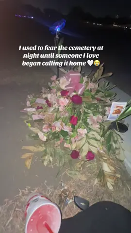 Nights like this, I just need to be close to you. Sitting by your side brings me a little bit of peace, my sweet girl. I love you always, Aubreelynn 🤍👼 #myguardianangel  #aubreestrong #mywarrior #mommysbaby 