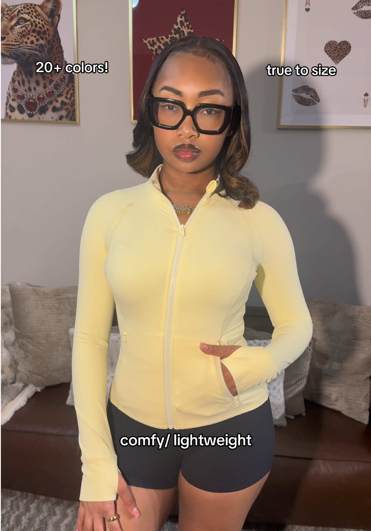 the perfect jackets to workout/ run errands!🤍 @Glowmode #glowmode #glowmodejacket #bbljacket#tiktokfinds #tiktokshop