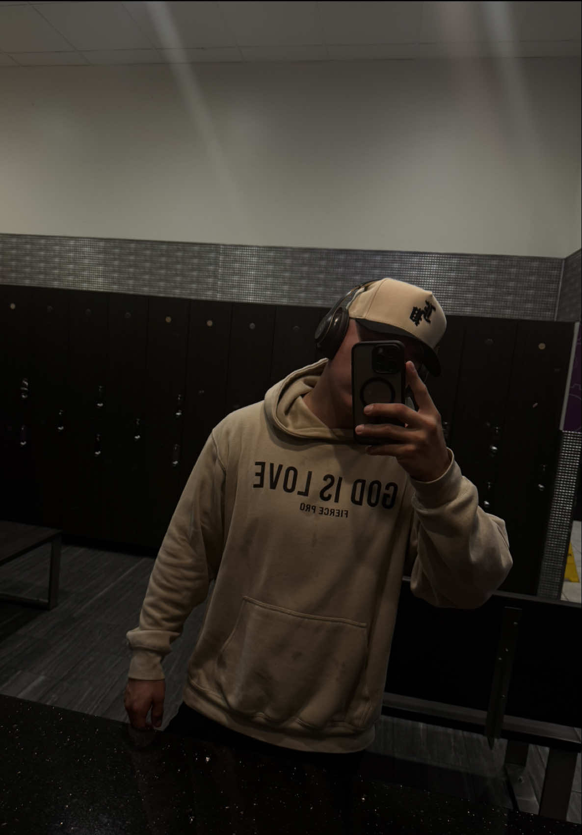 Slow down  😩  #teamcastillo🏰 #bobbyvalentino #viral #fyp 