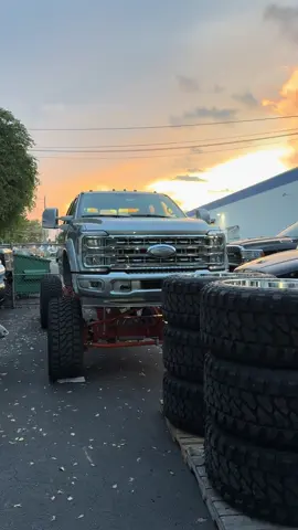 6 wheels🔥 #jamesrtgr #viral #fyp #truck #6x6 