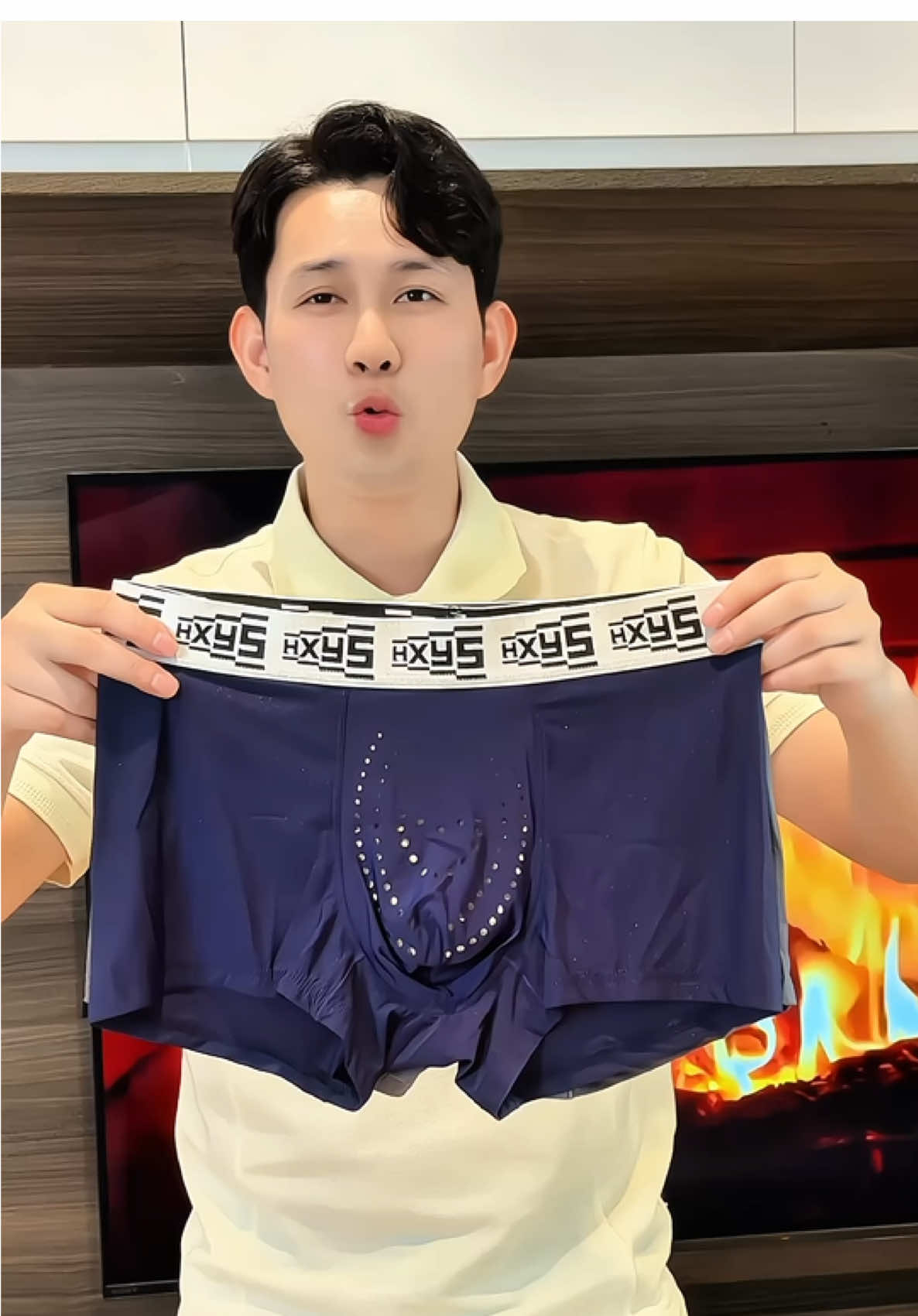 Quần sịp lại còn mát sa cho ae nữa #tanbui #quansip #quansipam #quansiphau 