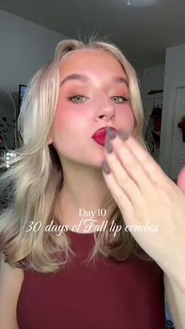 Yes I am very excited for and love Halloween, but this was the lip combo vibe I wanted today☃️ @ColourPop Cosmetics  #lipcombo #christmas #redlips #christmasmakeup #fallmakeup 