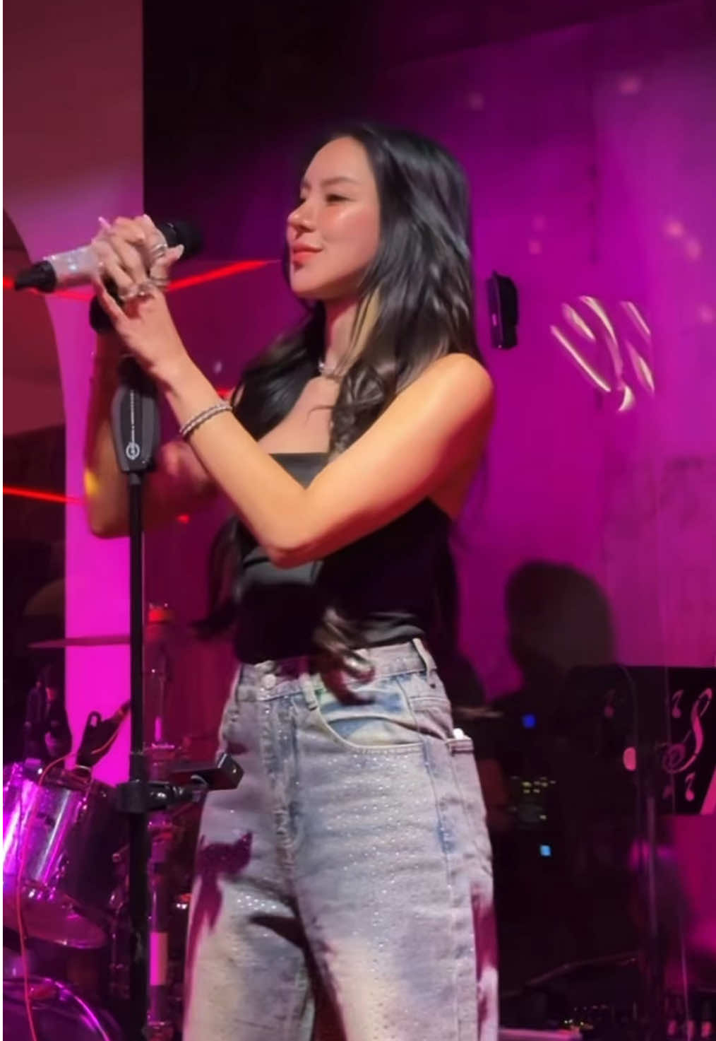 ทำใจไม่ได้ (I can’t) - ขนมจีน กุลมาศ #รับโปรโมทเพลง #เดอะจีmusiclyrics 