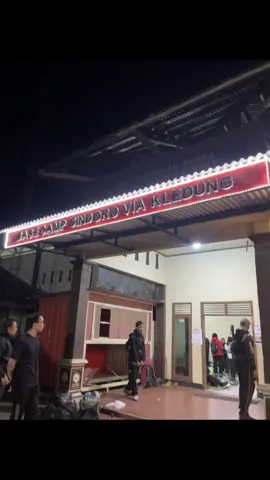 suasana di bc sangat menyenangkan #bcviakledung #sindoroviakledung #pendakitektok #fypppppaminnn 