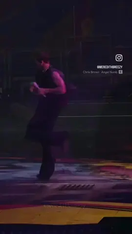 Chris is the Top Person Hands Down #fyg #topmoves #Dance #chrisbrownofficial #moves