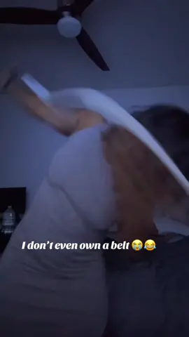 This why i should be sleep lol #bedroomcronicles #berniemac 