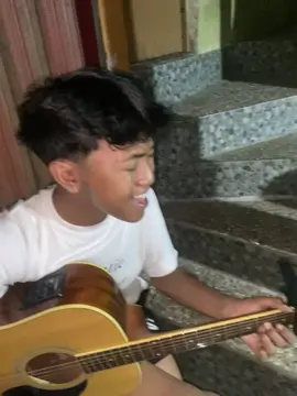 coba post ah di akun kedua, kalo jadi pilihan kedua ga dulu deh…