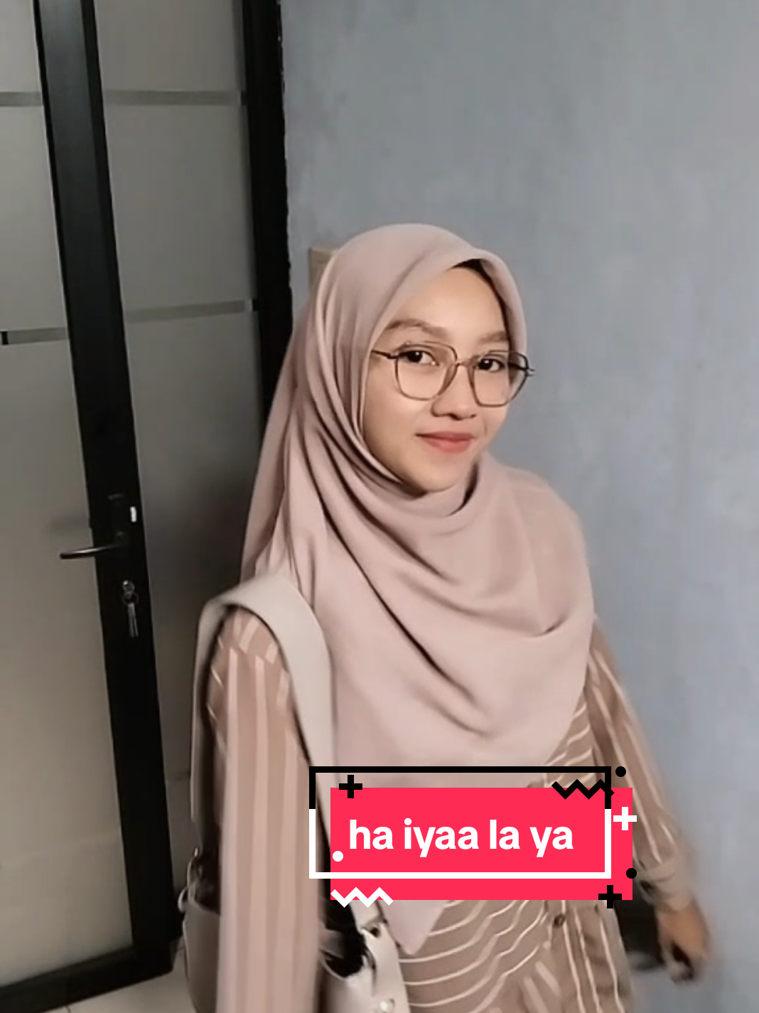 kaku bgt ngakak#outfitideas#jilbabcantik#ootdhijab#fyppppppppppppppppppppppp 