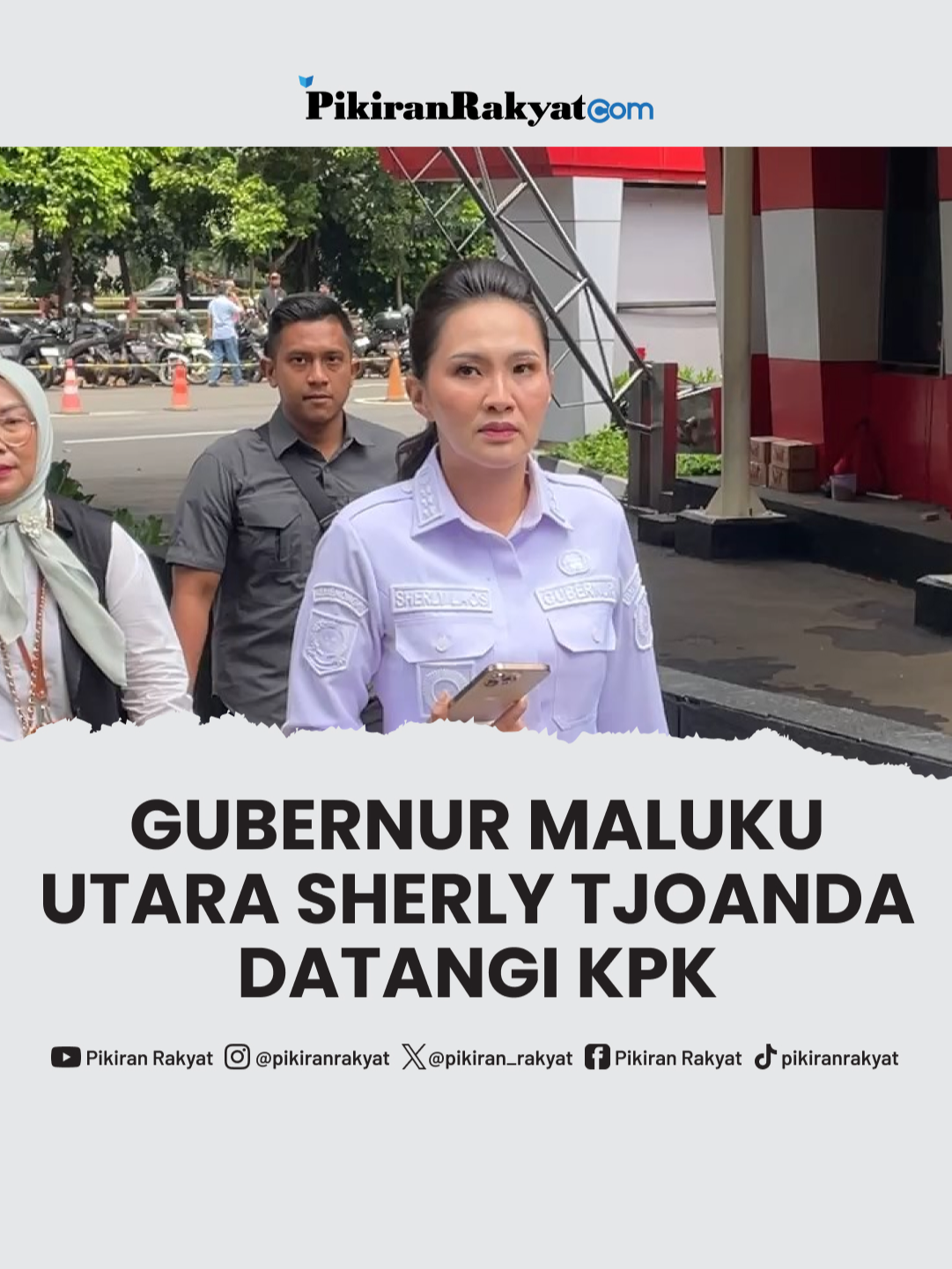 Gubernur Maluku Utara, Sherly Tjoanda, menyambangi Gedung Merah Putih Komisi Pemberantasan Korupsi (KPK) di Jakarta, Rabu 22 Oktober 2025. Sherly tiba di Gedung KPK sekitar pukul 09.57 WIB dengan didampingi beberapa staf.  . Saat dikonfirmasi awak media, Sherly mengungkapkan bahwa kedatangannya bukan untuk pemeriksaan atau pemanggilan, melainkan untuk berkonsultasi dengan KPK terkait peningkatan skor Monitoring Center for Prevention (MCP). . “Mau konsultasi, terkait kesiapan skor MCP Maluku Utara biar skornya bagus,” ujar Sherly Tjoanda sebelum memasuki Gedung Merah Putih KPK, Rabu 22 Oktober 2025. . Asep Bidin Rosidin/PRMN . #SherlyTjoanda #MalukuUtara #KPK #Gubernur