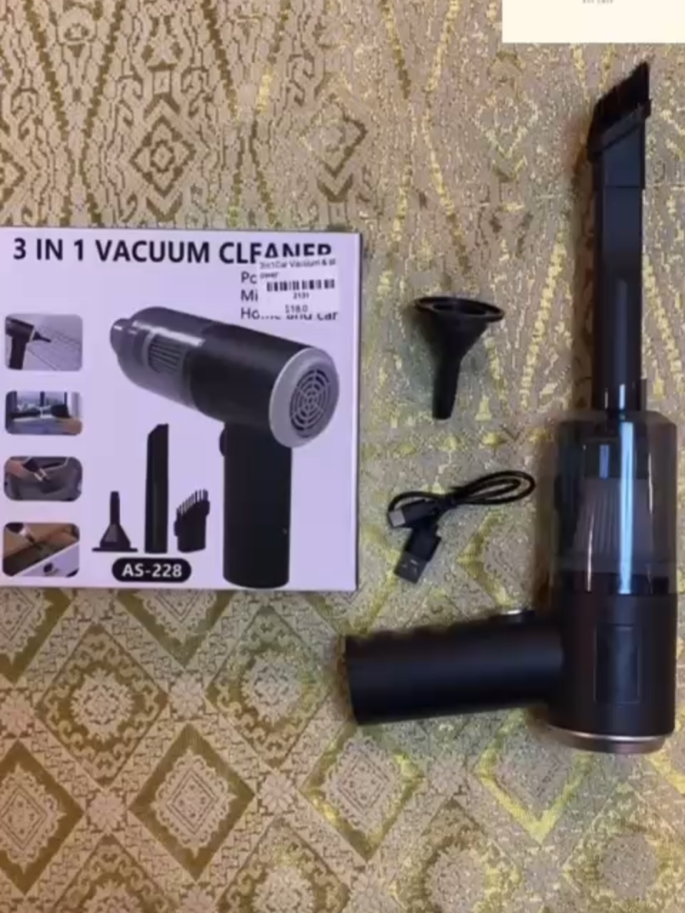 Dust on your desk and pasir all over your car? 😩 Our 3-in-1 Car Vacuum cleans it all — from crumbs to dust. Lightweight, powerful, and easy to use anywhere 🚗💻 ✨Only $18 BND — Text us at 8623969 to order today!✨#Brunei #bruneifyp #fypbrunei #bruneitiktok #FYP #brunei #fyp