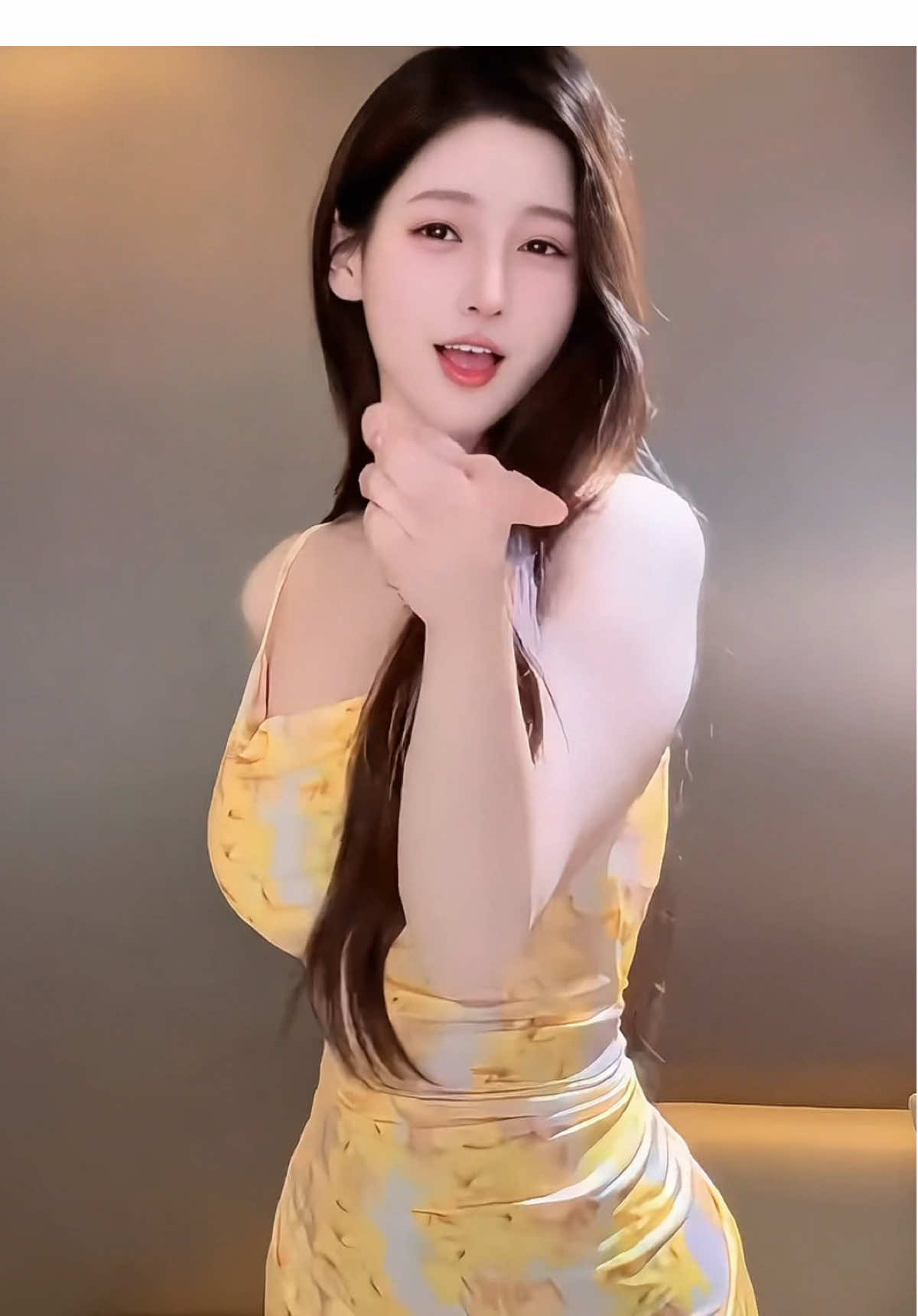 ĐÃ TÌM RA! Chiếc Váy Ôm Body 