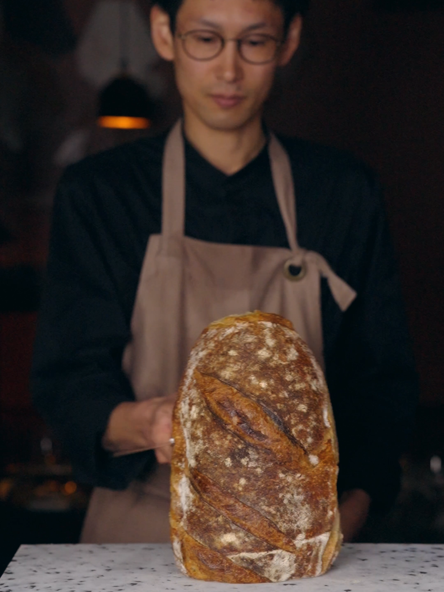 Cut the Pain de campagne with the sharp knife.🔪✨ #knife #sharpening #sharpener #asmr