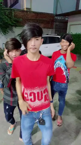 អូនល្អពេកហើយ ចឹងអូនប្រកាចទៅយកគេចុះអូន🫵🏻🤣#😜🤣 #ស្រលាញ់ការរាប់អាន🔰🚥🚚🔰 #24hours #zxycba #fyppppppppppppppppppppppp #fyeシ #ដៃគូបង់ប្រាក់ 😜💸