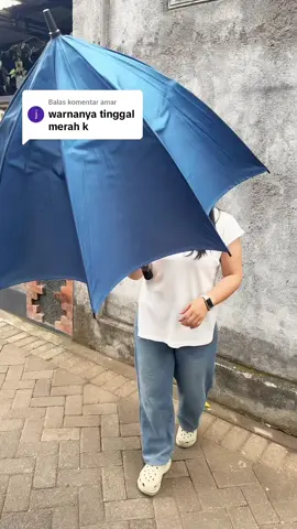 Membalas @amar udah restock lagi yang warna merah kak 🤩 #payung #payungjumbo #payungantiuv #payungjumbomurah #payungmurah 