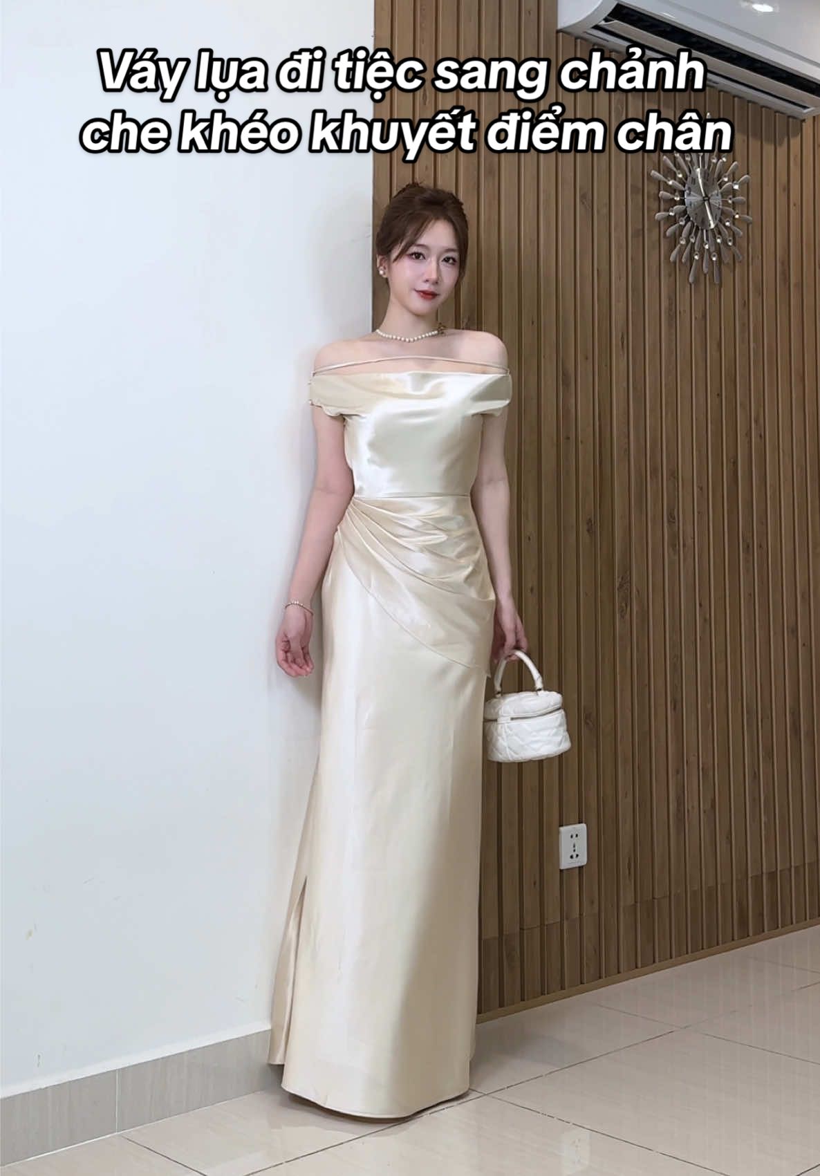 Trả lời @_buicamtho2003_ Tập 335: Sang chảnh che chân cho mí bà đây 💍💃🏻 #henioimacgi #outfitideas #viral #dress #fitcheck @Silkchic 