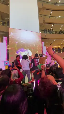 @Idolize Official - Gachikoi Festival at Toys n Hobbies, TP 3 Surabaya 19 Oktober 2025 Gachikoi yang keberapa di akun ini uyy  . . .  #chikaidol #gachikoifestival #idolize #event #fyp 