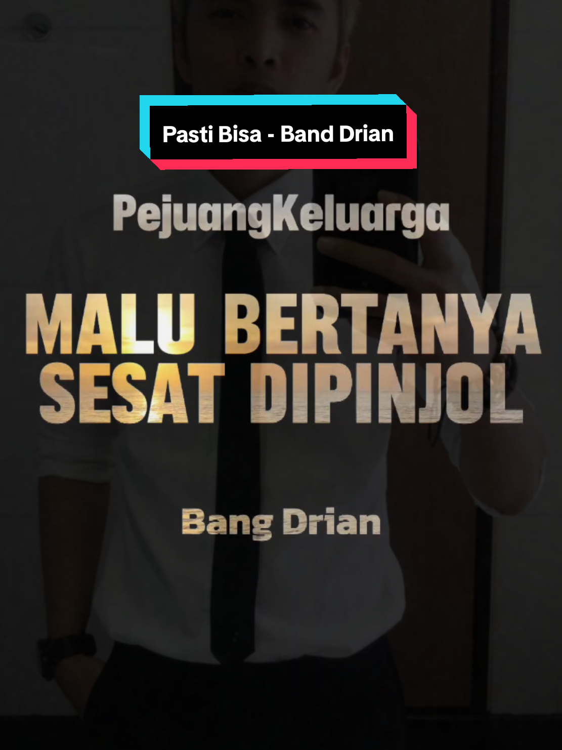 Kulihat Mentari di pagi kurasakan hidup kembali jalani hidupku dengan mimpi.. kucoba raih dengan tanganku meskipun ku terjatuh dan bangun lagi, tapi kutak perduli..  tak ada yg bisa membuatku jauh dari mimpiku.. kutau PASTI BISA jangan pernah menyerah bersama kita PASTI BISA wujudkan semua mimpi kita. Pasti Bisa - Bang Drian Pejuang Keluarga
