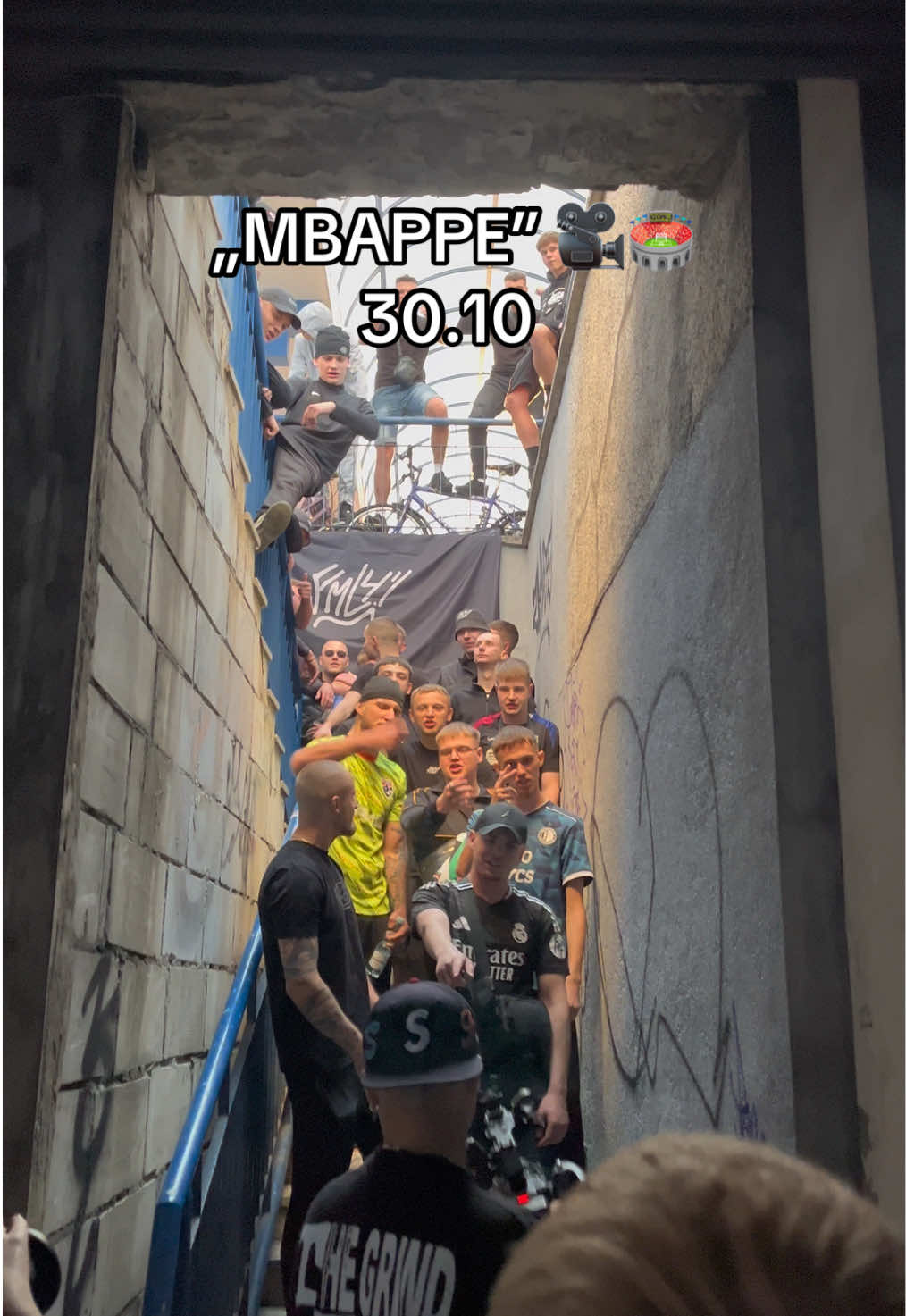 Premiera klipu z FRANCUZEM w czwartek 30.10 o 17:00 🎥🔜 #viral #music #rap #drill #dc 