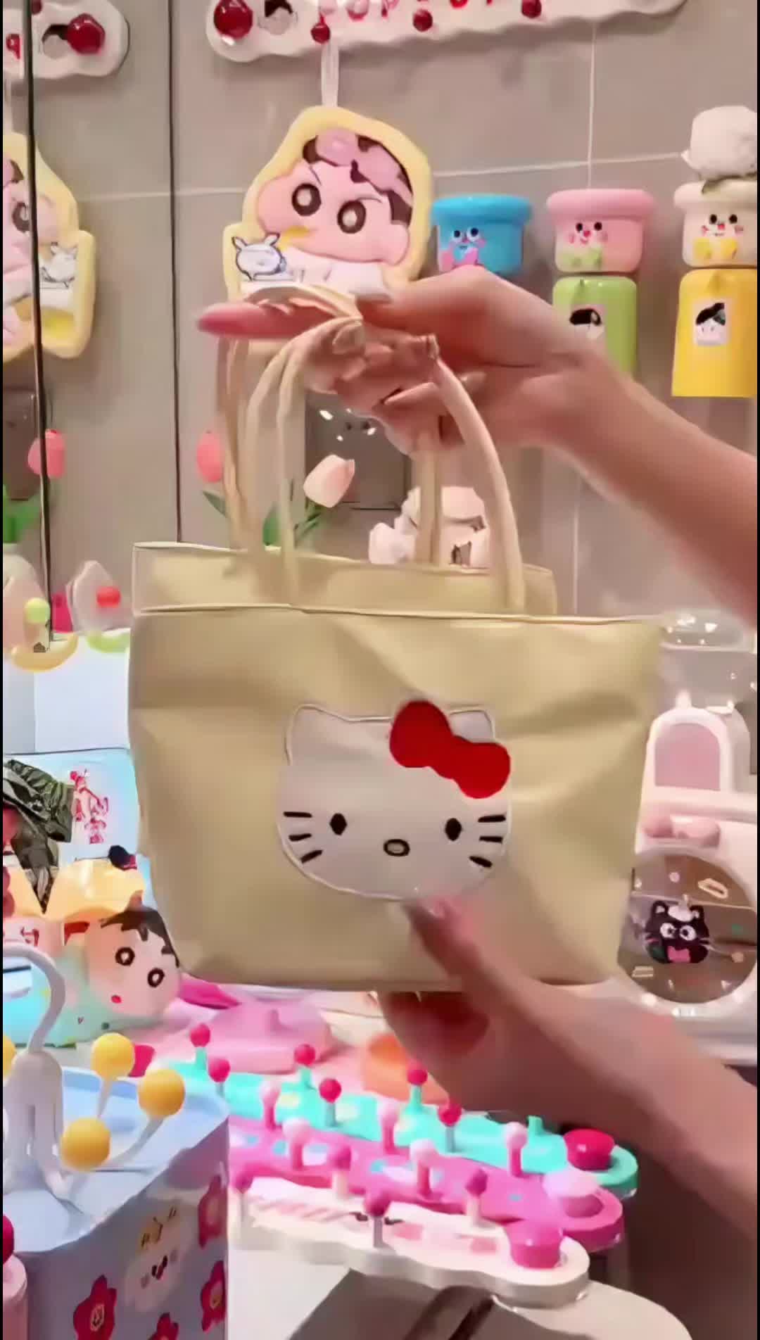 ⭐ กระเป๋า Hello Kitty สุดน่ารัก ⭐
🎀ลายปัก Hello Kitty นุ่มนวล น่าเอ็นดู
🎀เนื้อผ้าเบาสบาย ใช้งานง่าย
🎀จุของเพียบ ใส่ของใช้จำเป็นได้หมด
🎀พกพาง่าย ไปไหนก็สะดวก
#รีวิวไปเรื่อย #hellokitty #กระเป๋าสาว #กระเป๋าHelloKitty #กระเป๋าสะพาย 