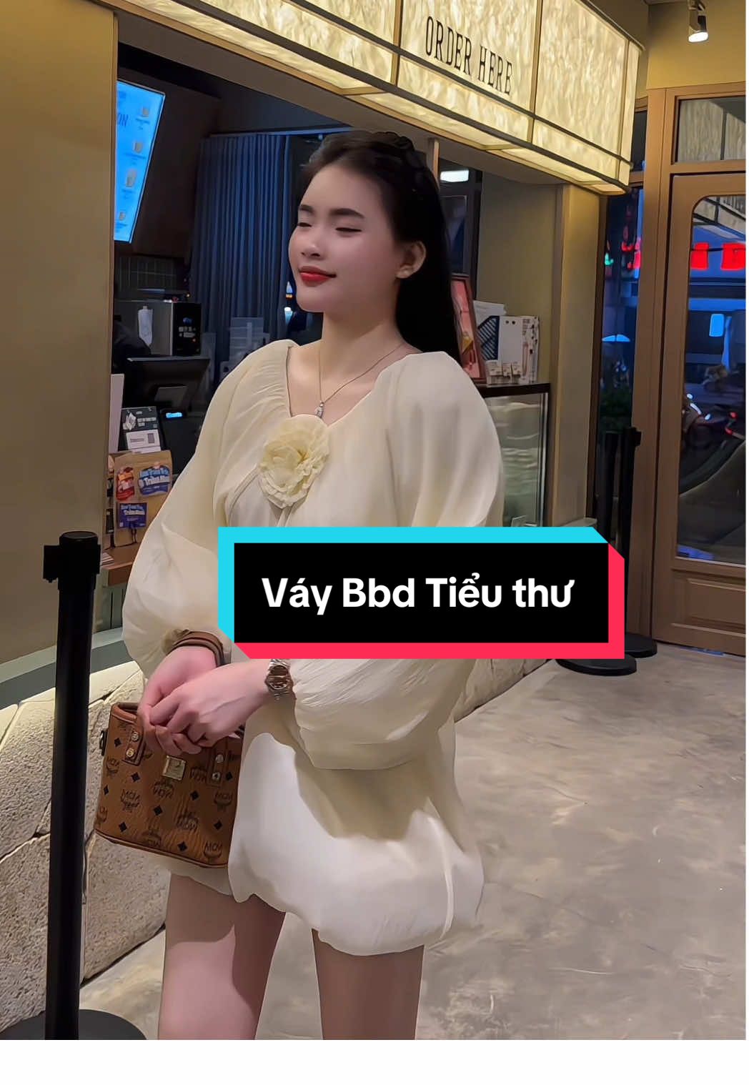 Dễ mặc lắm luôn á mấy chị #fyp #xuhuong #xuhuongtiktok #đầmtieuthu 