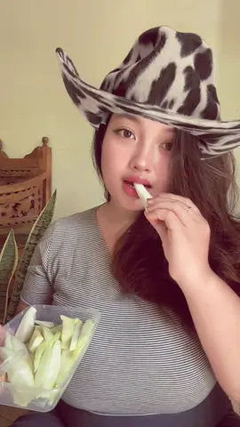 😝