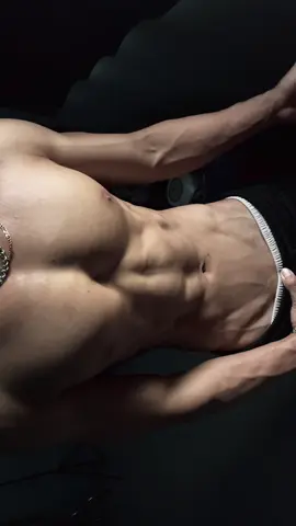 1 vóc dáng tôi đã có được trong vài năm kỉ luật. #body #6mui #gym #calicthesnic #luyentap 