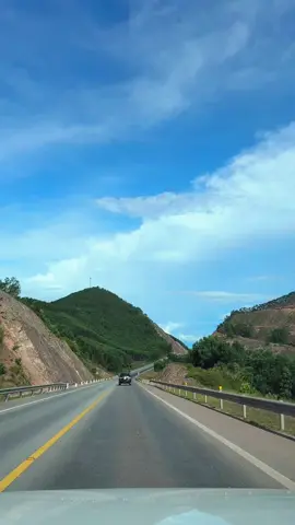 Tuyến cao tốc khó chịu nhất trong hệ thống cao tốc Bắc Nam #caotoc #caotocbacnam #xuyenviet #phuotxuyenviet #xephuot 