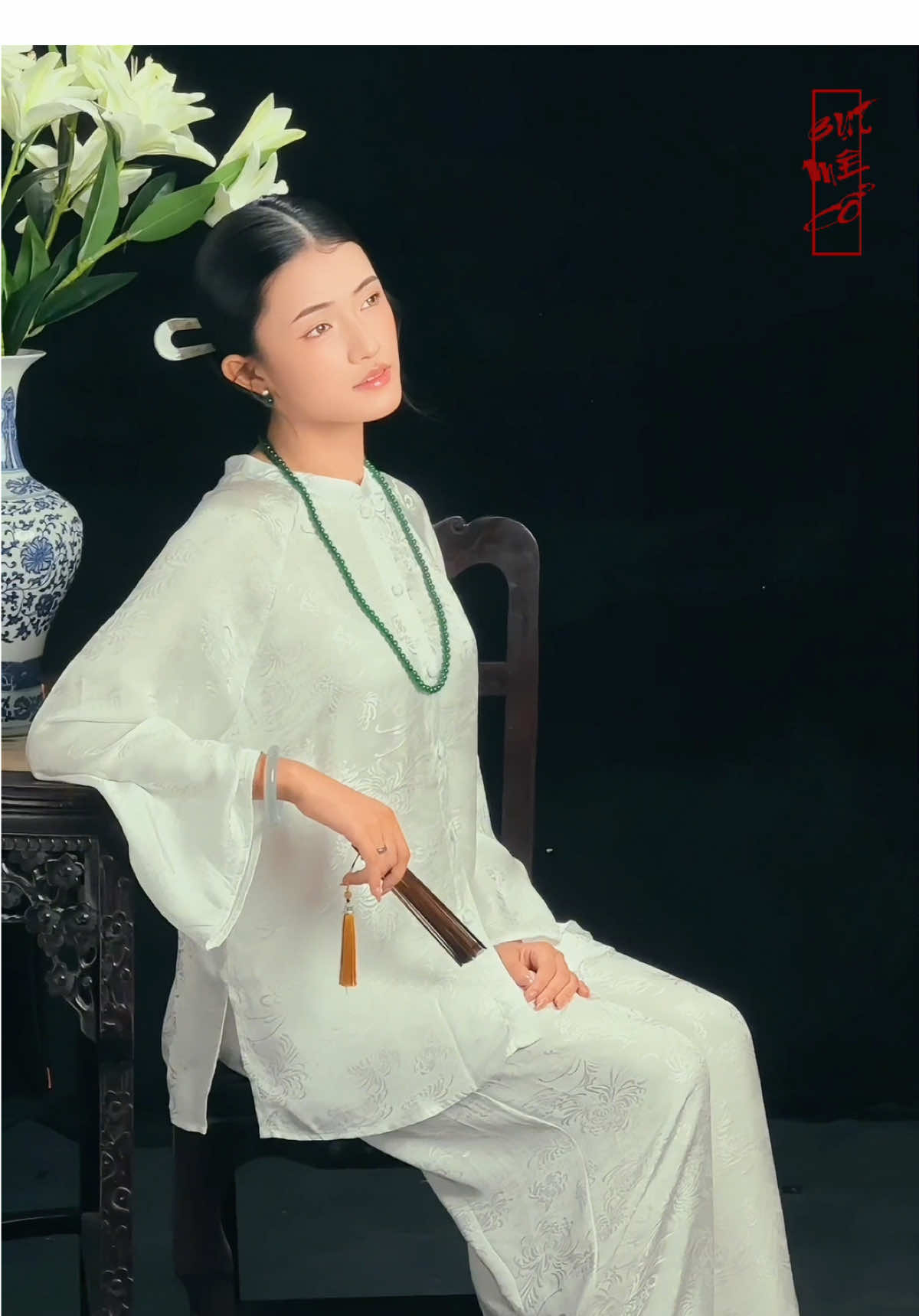 một concept với áo bà ba thơ ác cho các chị em ưa nhẹ nhàng #butmeco #photography #tet2026 #chupanhtet2026 #cophucvietnam 