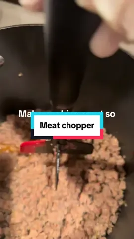 Grab this tool to make your life in the kitchen so much easier! #cookingtools #meatchopper #convenience #blackfridaydeals 