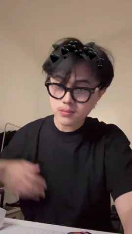 kacamatanya bikin kece