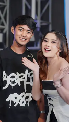 Aku ra mundur dek 👋🏼 ready jam 15.00 di YTc @Beta Creative #fouryoupage #fypシ #coversong #tepungkanji #twentynineofficial 