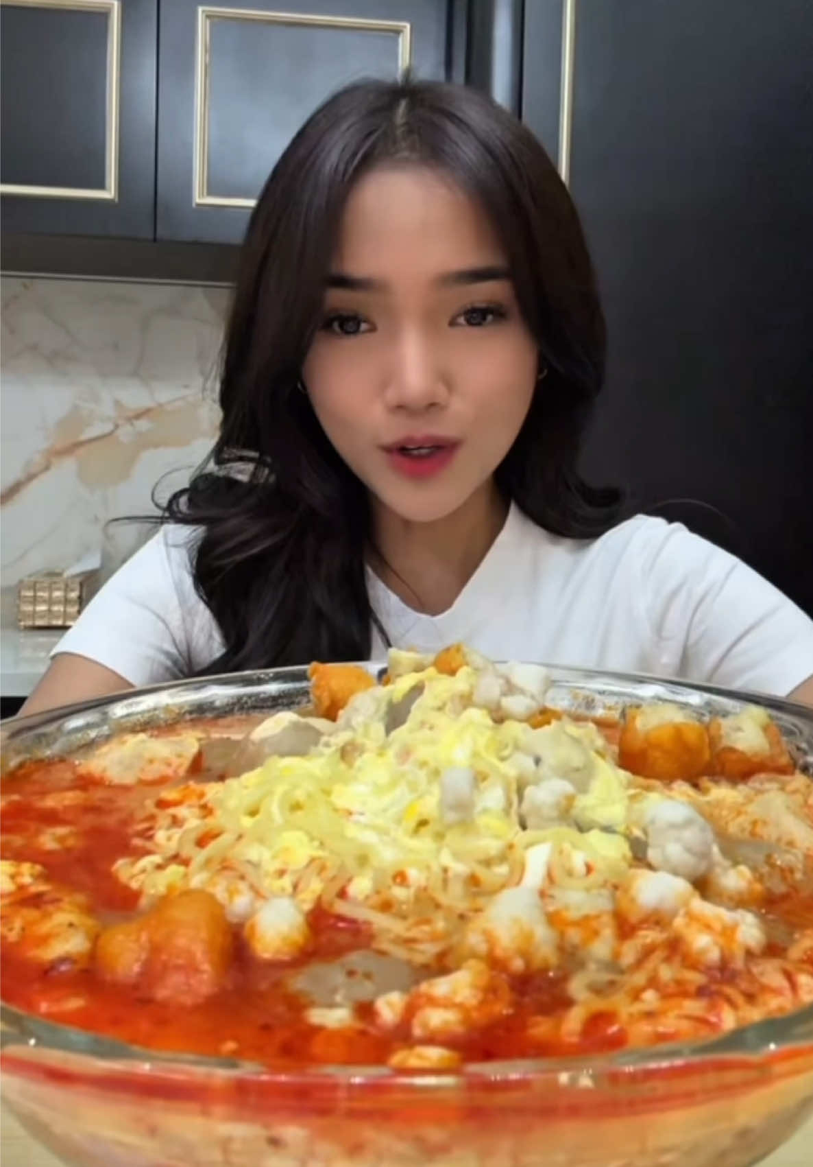 Hari ini lg bm bgttt makan baso aci, untung ada ini jadi ga takut mau makan enak😭 #mukbang