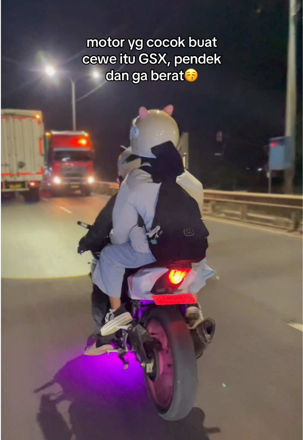 buat daily juga oke😋 #gsxr150 #gsxgirl #gsxpink #traveling #nightride 