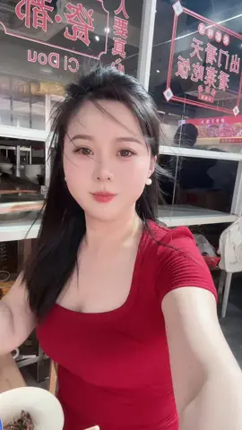 Ta iu em không phải vì hoàn hảo 😊