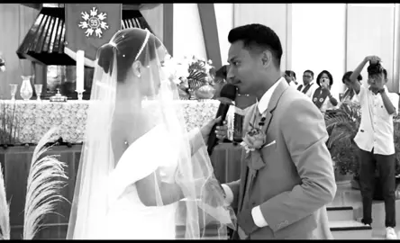 3 tahun pernikahan dan 2 tahun terpisah jarak, melatih kami untuk tidak merasa paling benar, paling banyak berkorban, dan paling berjasa di dalam pernikahan. Walaupun jatuh-bangun, kami belajar utk saling mengasihi, saling memaafkan, dan terus mendoakan.. Selamat ulang tahun pernikahan yang ke-3 suamiku yang baik, teman hidupku, Papa yg hebat ♥️