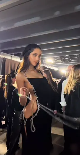 #yasminwijnaldummodel #fashion #SuperModel #fyp 