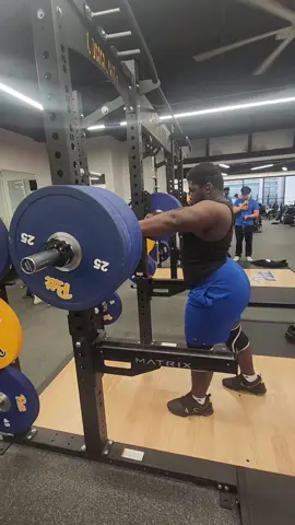 Week two Squat specialist One day at a time💪🏿 455 x 5 #h2p  #powerlifting 