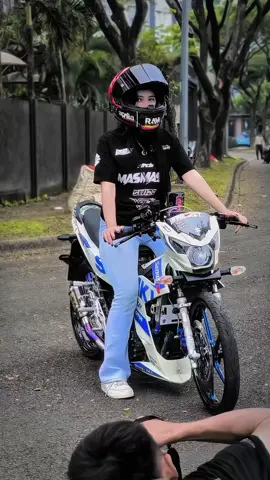 tetap dingin🥶 #xyzabc #raider150fi✅ #satria150fi_độ_kiểng #raider150 #nobitasann 