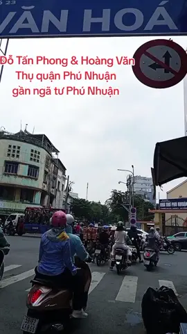 mọi người chú ý ngã 3 này có bảng cấm 