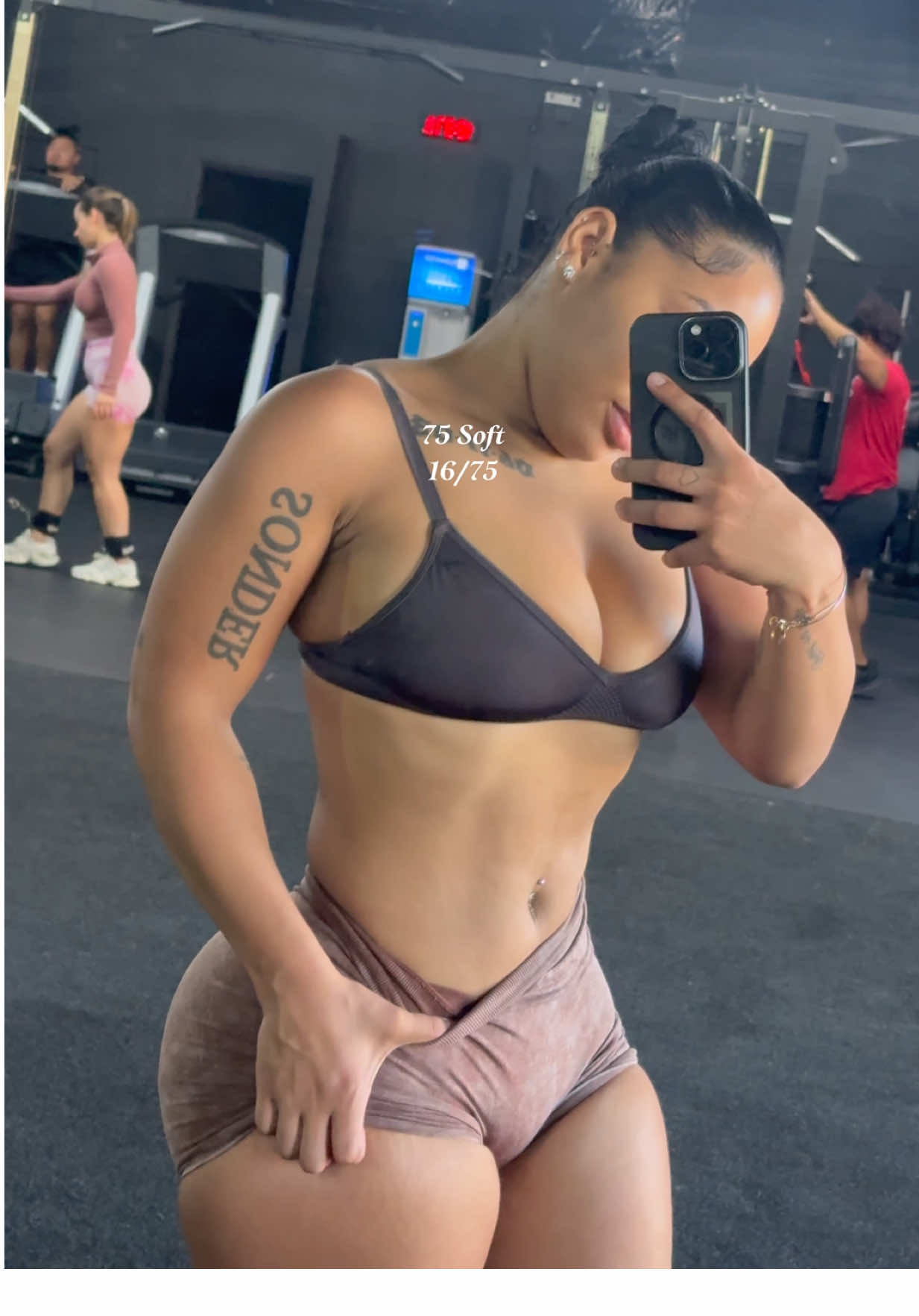 16/75🤍