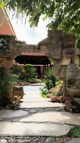 #chuahoangphap  cổng đá #cothach