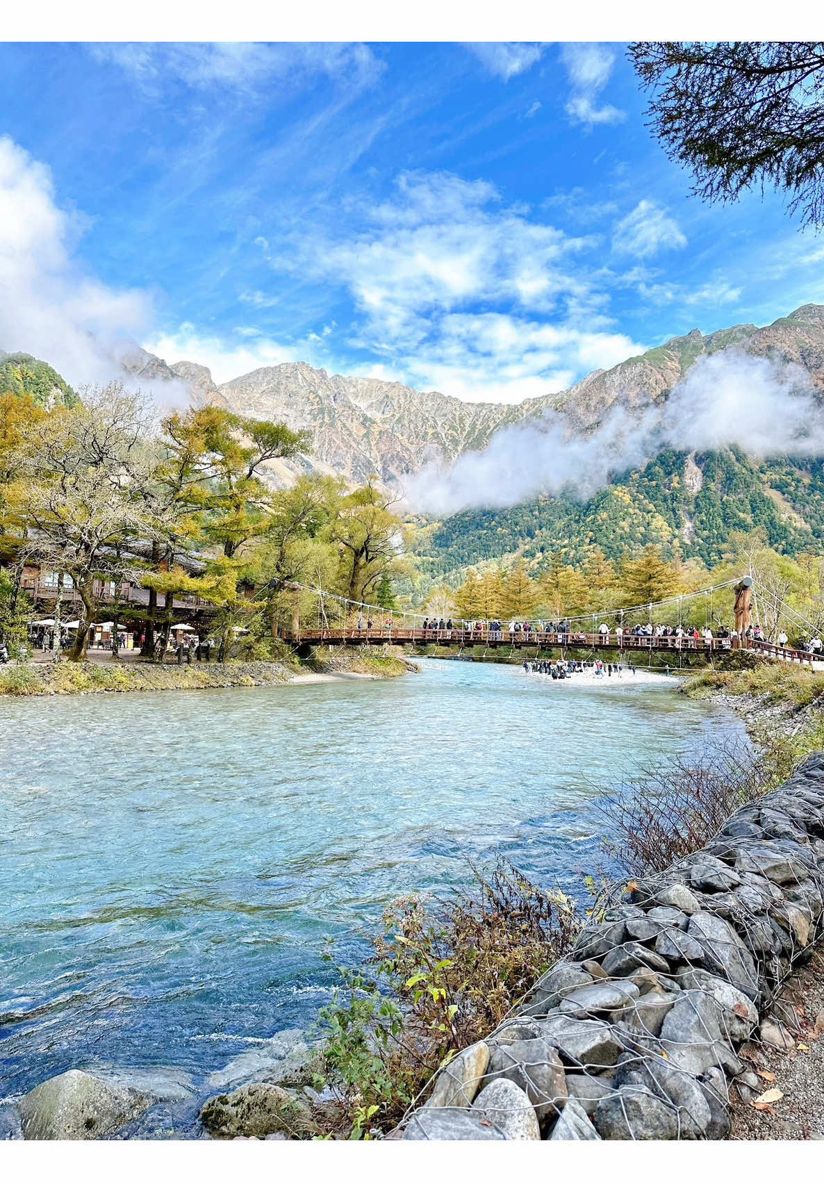 Vẻ đẹp bình yên ở Thuỵ Sĩ trong lòng Nhật Bản. Kamikochi - Nagano 🍁 #kamikochi #nagano #上高地 #japantravel 