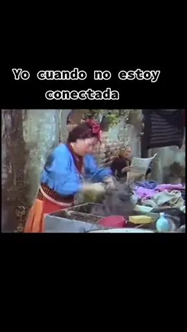 Escondo el celular por qué luego no hago nada 🤣🤣🤣🤣  #indiamaria #conectada #humor