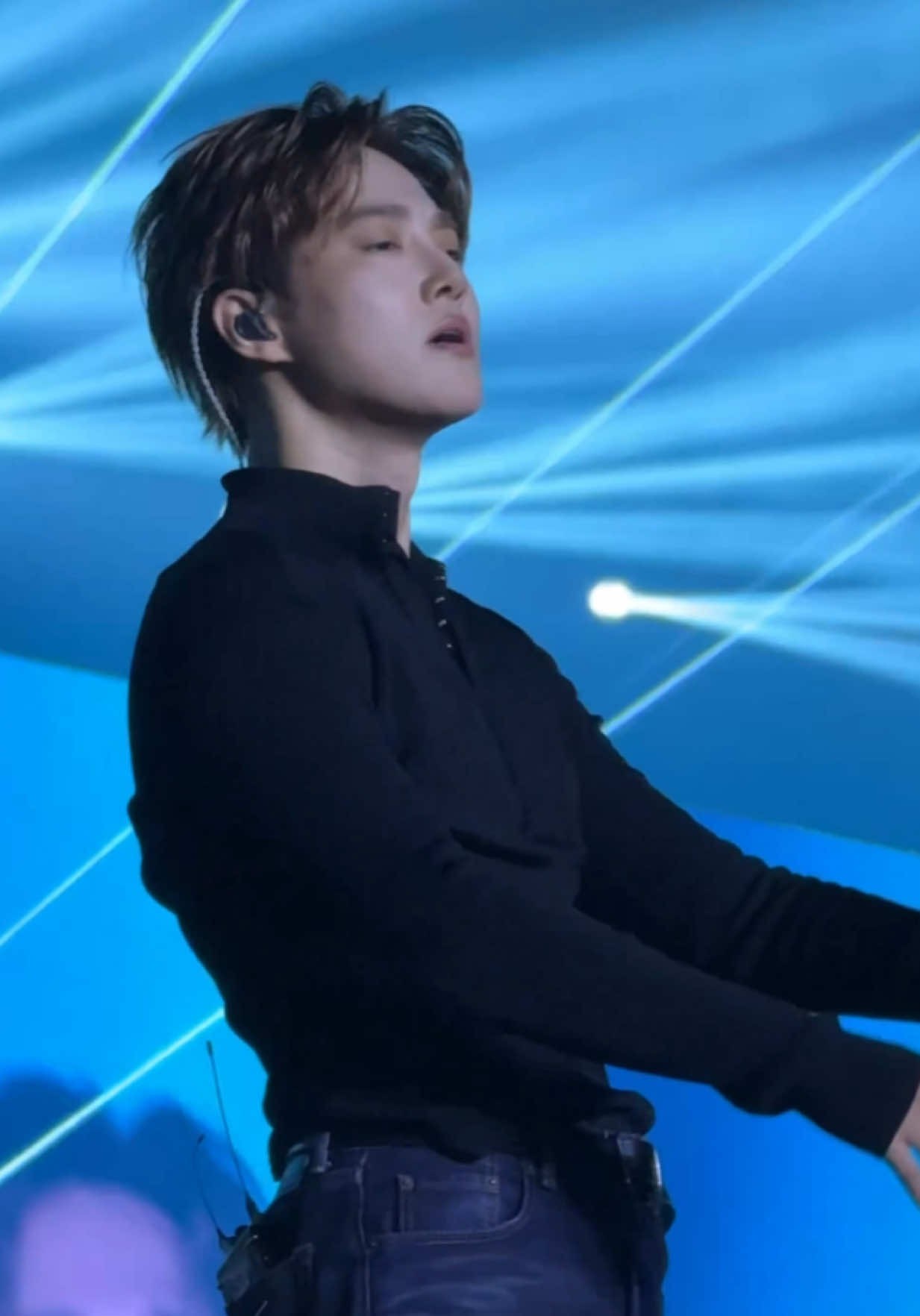 I WANNA BIG BOY (MAN) 😮‍💨🫦 #SUHO #EXO #수호 #junmyeon #fyp @EXO @SMTOWN 
