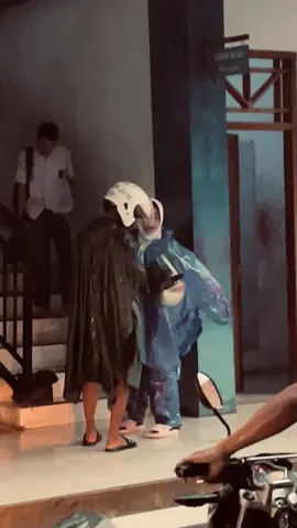 mantol ga aestethic tp lucuu😔🤍 ##masasmk##agit##fyp##couple