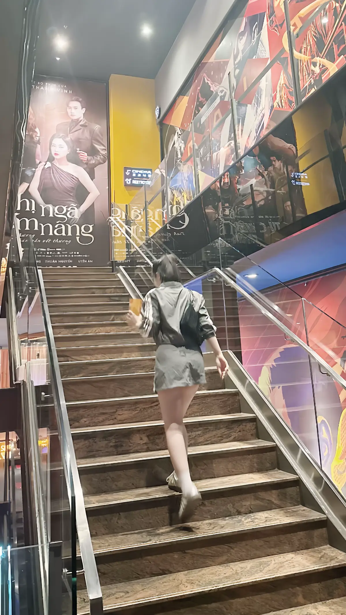 Cũng không còn quan trọng nựa rồi ☺️