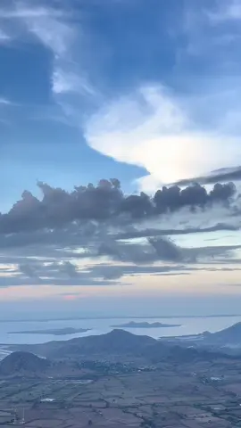 Lagu sumbawa yang berjudul bilen mandang. Selamat menikmati #laguviral #sumbawa #mantar #negeridiatasawan #fyp 