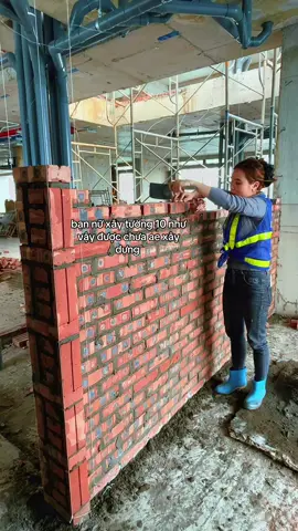 mới tập xây được tháng